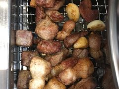 -肉甲韩国木炭烤肉(新壹街1店)