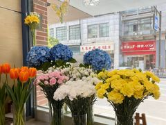 -亭亭鲜花店(中山北路店)