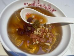 -渝是乎川渝小炒(新世界百货望京店)