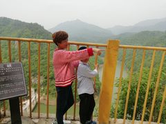 -燕子河大峡谷天坑仙境