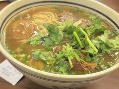 -小马牛肉面·牛骨熬制(南京博物院店)