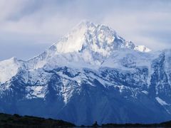-贡嘎雪山