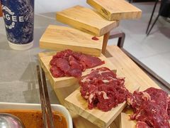-宴全牛粤来越牛潮汕鲜牛肉火锅(海州万达广场店)