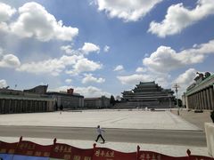 -金日成广场