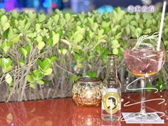 -池畔酒吧 WET Bar