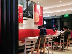 大堂-必胜客(大坪英利店)