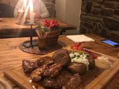 烤肉拼盘-Krčma Šatlava