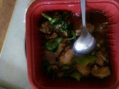 -董姑娘黄焖鸡米饭(辉县店)