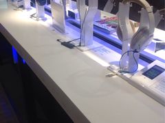 耳机-BOSE音响(百盛店)