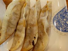 网红牛肉锅贴-张小文胡辣汤(龙柏新村店)