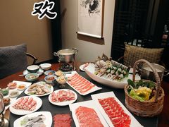 -余欢领鲜火锅(新街口店)