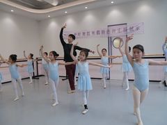 -伊叶舞蹈YEAH DANCE(LCM置汇旭辉校区)