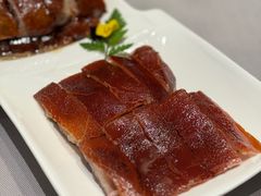金牌化皮乳猪-金悦轩海鲜酒家(拱北店)
