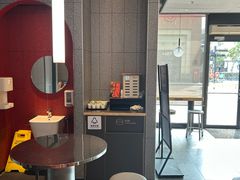 -肯德基(盘龙奥莱店)