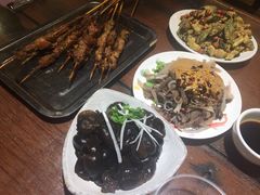 -天津乾毓德饭庄·清真传统炒菜·海鲜烧烤(咸阳路店)