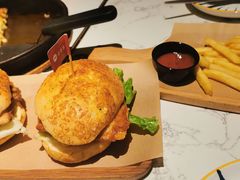 -必胜客(新辰里酒仙桥店)