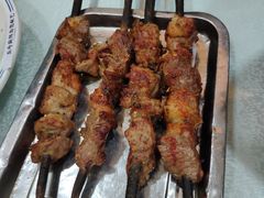 红柳烤肉-马尔龙新疆饭店·清真(长青路店)