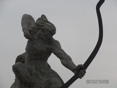 -巴陵广场