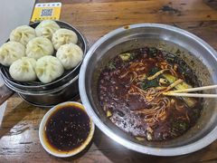 -王菊美食街·王菊面馆(总店)