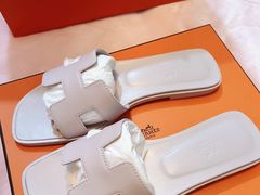 -HERMES(湖滨银泰in77店)