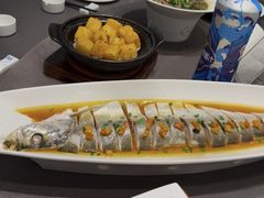 -香山湖家家宴(中山陵店)