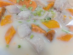 -明本湛江鸡•海鲜小厨(陈家祠店)