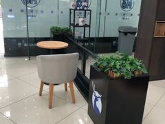 用餐区-瑞幸咖啡(SM广场店)