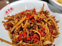 鱿鱼炒肉丝-天下客饭店(中山路店)