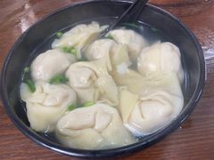 三鲜馄饨-万寿斋(山阴路店)