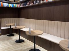 -钟书阁(群光广场店)