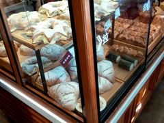 面包甜点陈列柜-精点味道(西安路店)