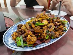 -香猪美食(中心店)