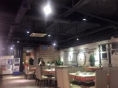 -休记光头香辣蟹干锅店(衣冠庙店)