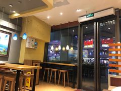 -The Habit Burger Grill 哈比特汉堡(爱琴海店)