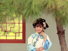 -九月鹰飞汉服摄影工作室