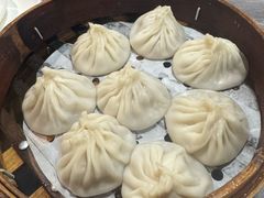 -莱莱小笼·乔艾