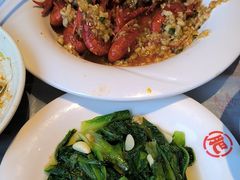-肥肥虾庄·金牌油焖大虾(杨园滨江时代walk店)