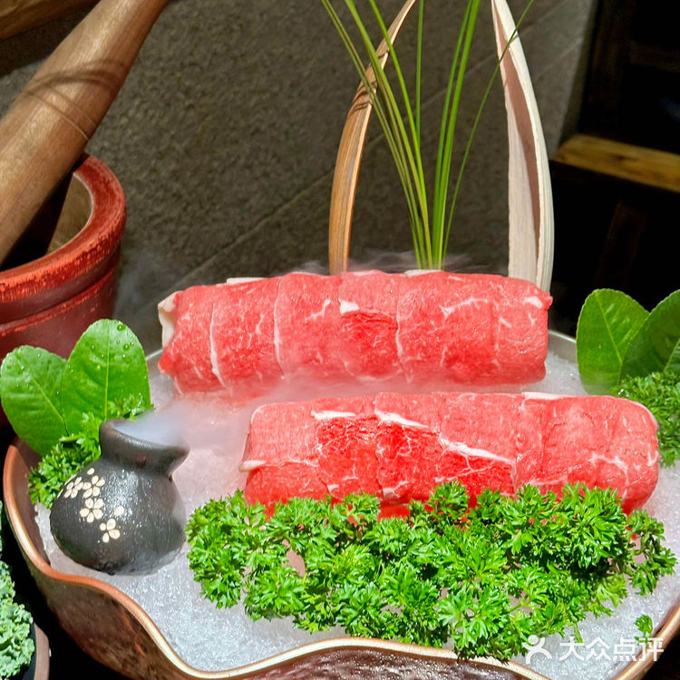 金坛的！！！吃到了云南现舂锅！