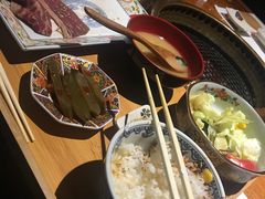 -肉魁屋·烧肉·烧鸟·酒场(高新店)
