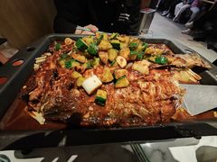 -江边城外烤全鱼(世茂广场店)