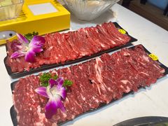 -牛员外鲜切牛肉火锅