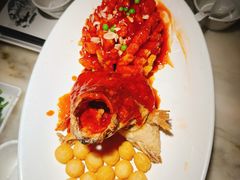 -吴越荣记苏州菜·松鼠桂鱼100%活鱼现做(斜塘老街店)