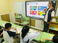 -昂立少儿成长中心(浦东蓝村路地铁站校区)