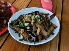 -柴窝堡22号辣子鸡·传承新疆菜