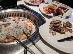 -佰烧海鲜烤肉火锅自助(世茂国际广场店)