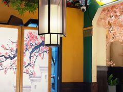 大堂-小凤庭·地道湖北菜武昌鱼·藕汤(38年黄鹤楼店)