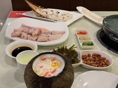 -海南椰子鸡餐厅