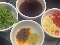 -煲王粤菜餐厅(中侨中心店)