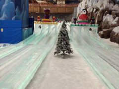 -长沙湘江冰雪世界