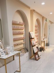 -花系美·美甲美睫精品店